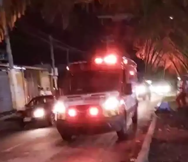 Motociclista murió tras derrapar en la avenida Kabah, en Cancún.