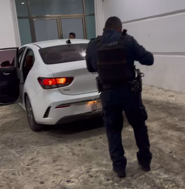 Familiares fueron quienes lo trasladaron de emergencia a un hospital