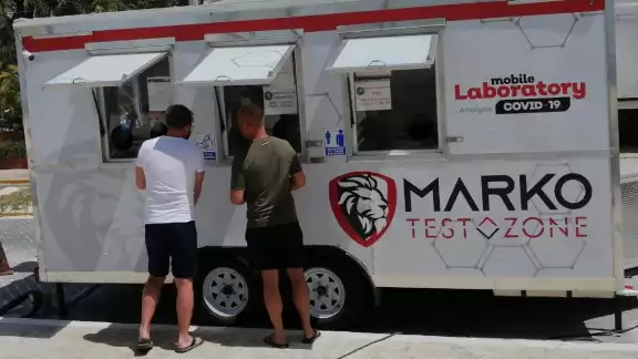 Tras la clausura del laboratorio de pruebas COVID-19, se regularizó para trabajar Tras la clausura del laboratorio de pruebas COVID-19, se regularizó para trabajar