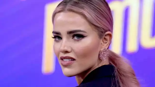 Thali García da fuerte comunicado tras su última reunión con Telemundo