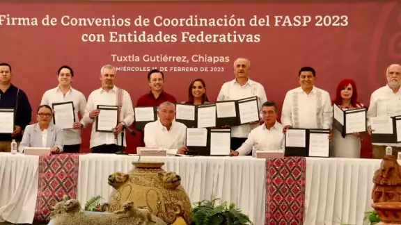Se firmó ante los gobernadores de los estados Se firmó ante los gobernadores de los estados