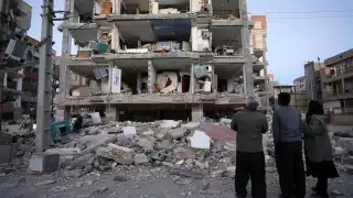 Al menos 4 personas muertas y más de 100 heridos es el saldo de un terremoto en Irán