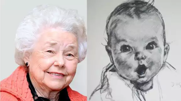Ann Turner Cook, quien fuera la bebé de la marca de alimentos Gerber, cumplió 95 años de edad Ann Turner Cook, quien fuera la bebé de la marca de alimentos Gerber, cumplió 95 años de edad