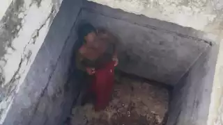 El individuo pidió a gritos  ayuda para ser auxiliado.