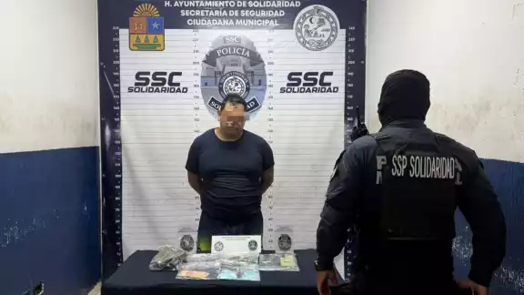 El detenido contaba además de droga, dinero en efectivo El detenido contaba además de droga, dinero en efectivo