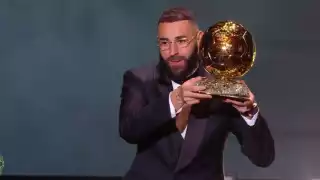 Balón de Oro 2022: Karim Benzema gana el premio como mejor futbolista