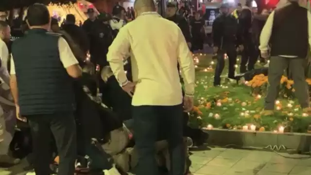 Primeros informes indican que al menos cuatro de estos agentes fueron detenidos en la Casa de la Cultura de Uruapan