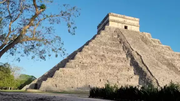 Este suceso ocurre en las mismas fechas programadas del equinoccio Este suceso ocurre en las mismas fechas programadas del equinoccio