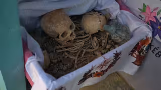 Los habitantes de Pomuch preparan la tradicional limpieza de los Santos Restos.