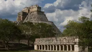 Sitios arqueológicos como Uxmal serán renovados para impulsar el turismo en Yucatán