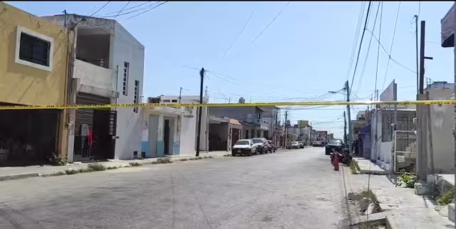 Vecinos del departamento del finado señalaron que era una persona muy callada y que rara vez se le podía ver fuera de su casa