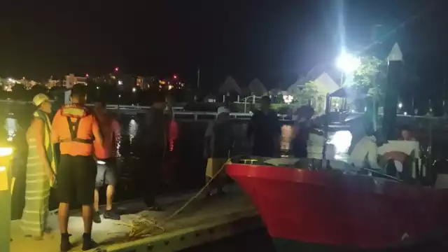 Marina rescata a una embarcación que se encontraba a la deriva cerca de Puerto Morelos