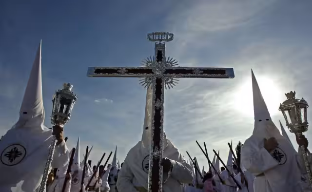¿Hay días de descanso obligatorio en Semana Santa 2024?