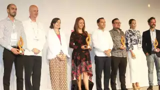 El gobernador Mauricio Vila reconoció los proyectos innovadores de México y otros países. Foto: Cortesía
