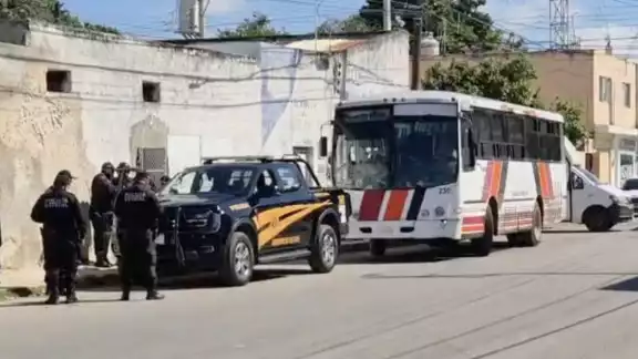 Cuatro personas fueron trasladadas a un hospital de Mérida