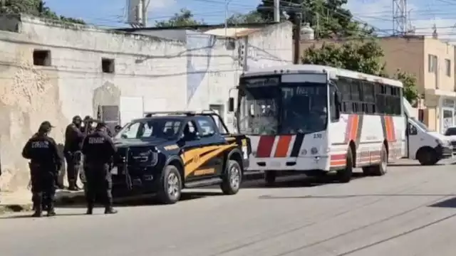 Cuatro personas fueron trasladadas a un hospital de Mérida