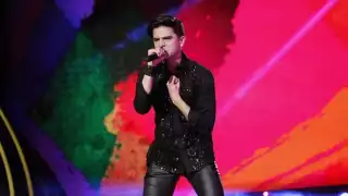 Los fans de La Academia están enojados porque los críticos impidieron que Santiago fuera el expulsado del domingo