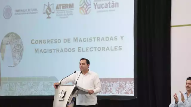 Mauricio Vila expuso que en Yucatán se trabaja para todos y sin distinciones
