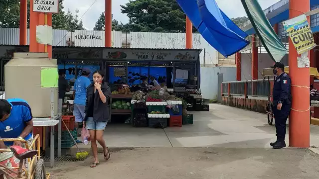 El riesgo de contagios por COVID-19 es cada vez más alto