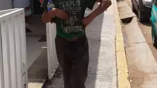 Joven intenta robar la limosna de una abuelita en José María Morelos