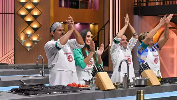 Como cada noche de domingo MasterChef Celebrity tendrá un nuevo eliminado