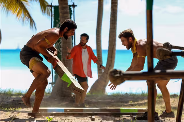 Los participantes se encuentran buscando la ventaja.