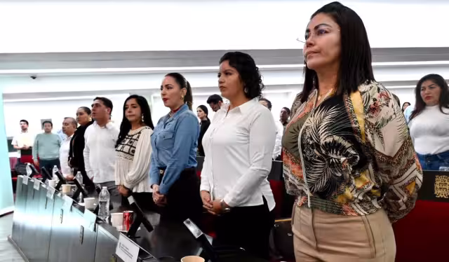 La Mesa Directiva incluye representantes de Morena, MC, PRI, PAN, PT y PVEM