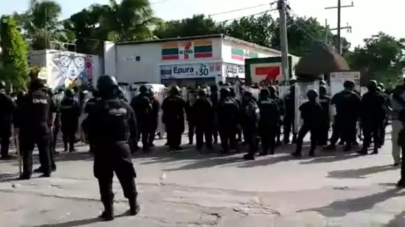 Mientras el presidente de Tulum, Victor Mas Tah se encuentra en licencia,e Tulum está que arde Mientras el presidente de Tulum, Victor Mas Tah se encuentra en licencia,e Tulum está que arde