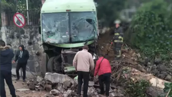 El percamce sucedió a la altura del kilómetro 21, en la colonia San Andrés Totoltepec de la alcaldía Tlalpan El percamce sucedió a la altura del kilómetro 21, en la colonia San Andrés Totoltepec de la alcaldía Tlalpan