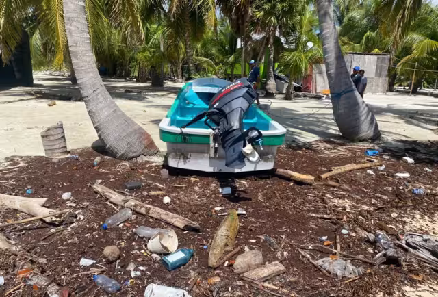 Los pescadores de Isla María Elena en el municipio de Carrillo Puerto, reportaron afectaciones por el Huracán Ian