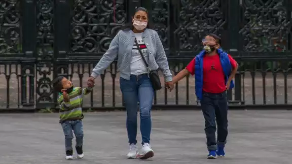Congreso CDMX prohíbe castigos corporales en menores de edad
Congreso CDMX prohíbe castigos corporales en menores de edad