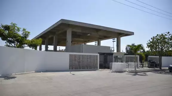 El Centro Cultura 'Ágora' y la Unidad Deportiva Renovación III fueron inaugurados en Ciudad del Carmen El Centro Cultura 'Ágora' y la Unidad Deportiva Renovación III fueron inaugurados en Ciudad del Carmen