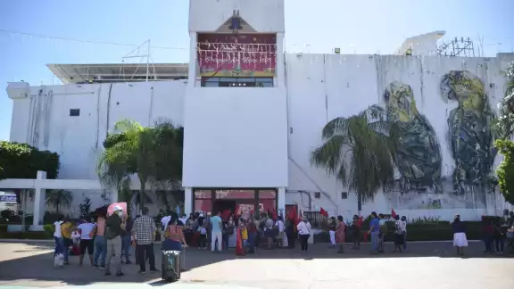 Empleados de Ciudad del Carmen piden que se les de un apoyo mayor para este 2023