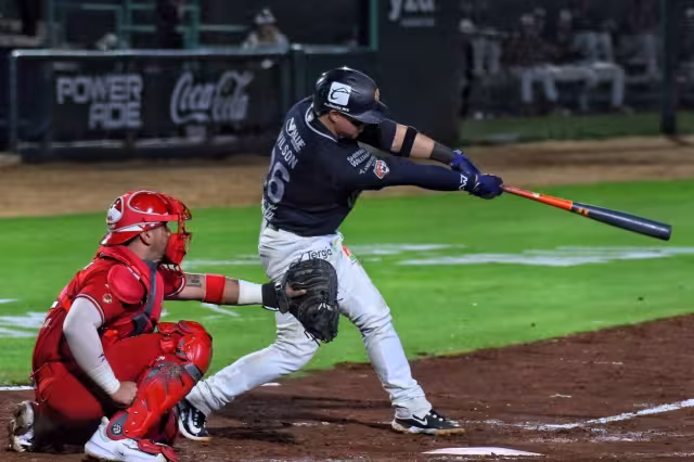 Los Tigres de Quintana Roo a los Diablos Rojos en la Temporada 2023 de la Liga Mexicana de Béisbol