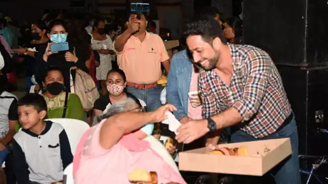 En redes sociales, Pablo Gutiérrez se ha dedicado a promover celebraciones, ignorando contagios por COVID-19