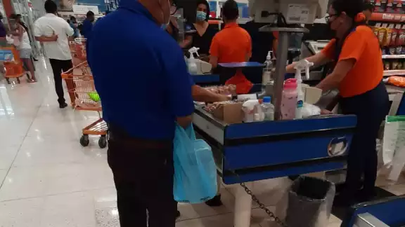 En diciembre los empacadores llegaron a ganar hasta 550 pesos en un día

