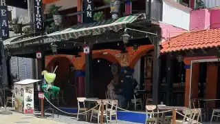 Los empleados en Playa del Carmen que no se vacunaron contra el COVID buscan aplicarse el biológico por temor a perder sus empleos