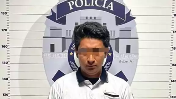 Lo detectaron cuando se encontraba mal estacionado a la altura del kilómetro nueve en la Zona Hotelera Lo detectaron cuando se encontraba mal estacionado a la altura del kilómetro nueve en la Zona Hotelera