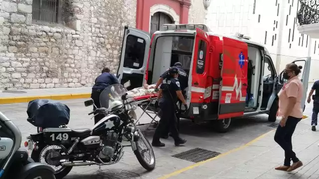 Turista se desmaya en Centro Histórico de Mérida