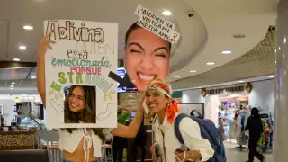 Dana Jiménez (izq) y Yexa Hernández (der) después de la secundaría, una se fue a estudiar a la CDMX y la otra vino a Mérida.