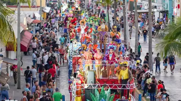 Con este desfile se despide el Carnaval de Cozumel 2023
