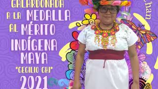 Maritza Yeh recibe el galardón otorgado por el Congreso de Quintana Roo durante el 'Día Estatal de la Cultura Maya'