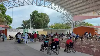 Módulo de vacunación, lejos de los abuelitos de la Ribera del Río Hondo