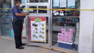 La policía detuvo al joven cuando transitaba a bordo de una motocicleta