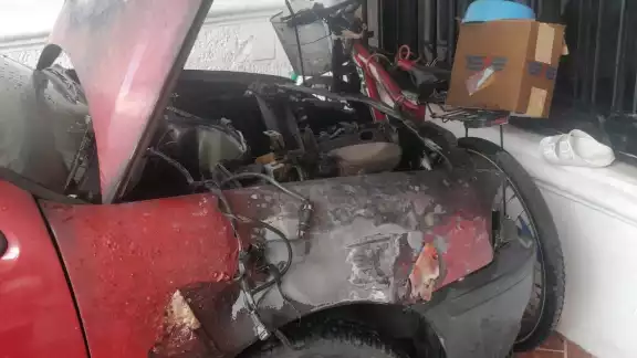 Cablería de motor causa incendio por corto circuito en Mérida Cablería de motor causa incendio por corto circuito en Mérida
