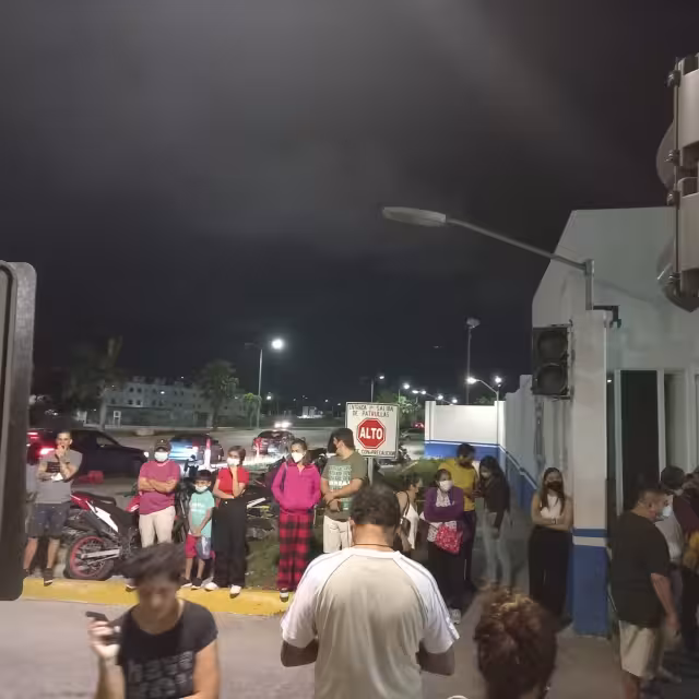 La noche del 8 de enero reportaron una fiesta con mas de 200 jóvenes, entre ellos menores de edad