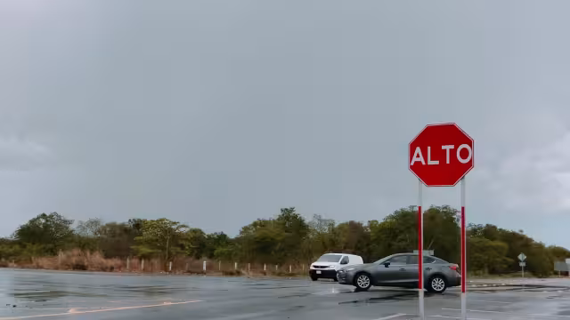 El olor a tierra húmeda se pudo sentir a gran distancia y también se vio el vapor