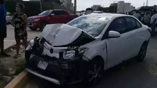 El autor quedó en pésimas condiciones tras el choque