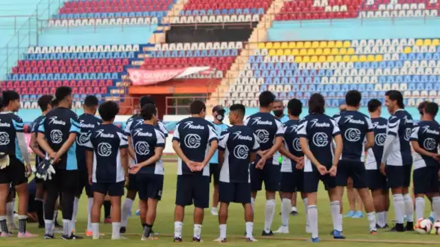 El director deportivo, Alejandro Vela también dio a conocer las bajas y altas en Cancún FC