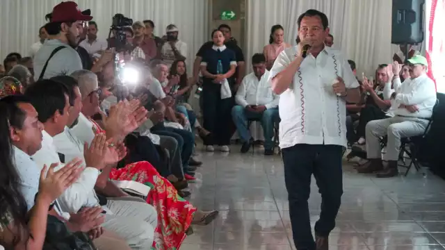 Joaquín Díaz Mena constató la necesidad de apoyar a los deportistas